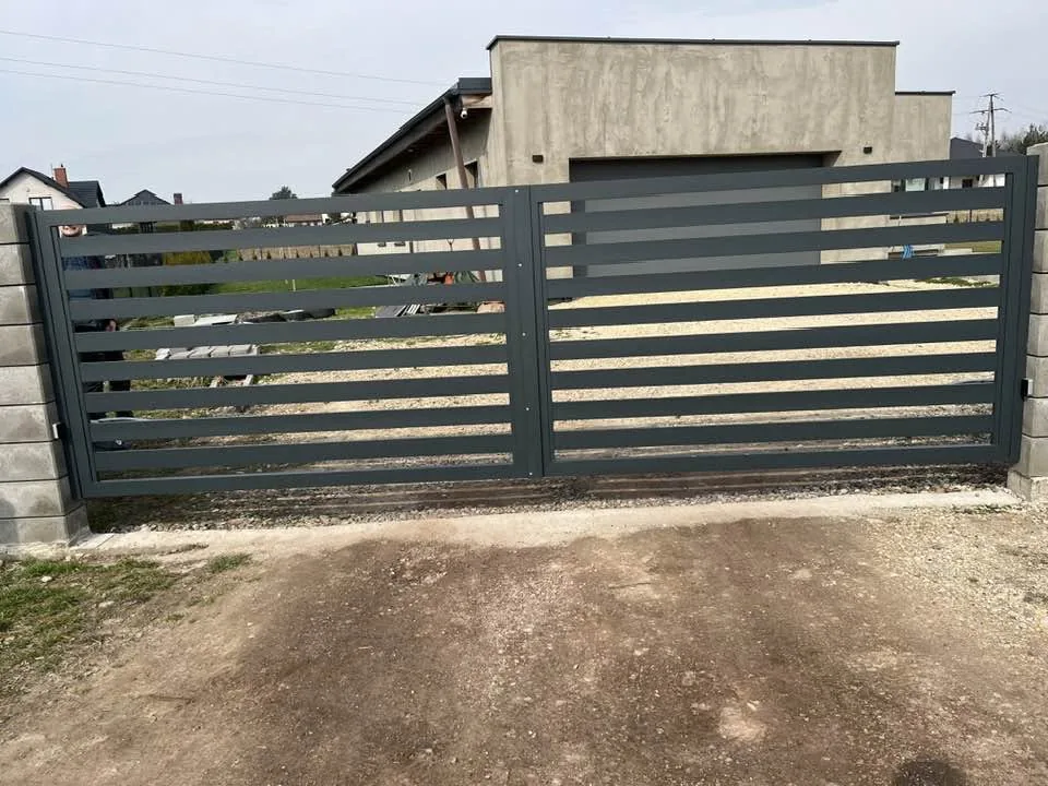 Brama przesuwna stalowa ogrodzenie nowoczesne Śląsk